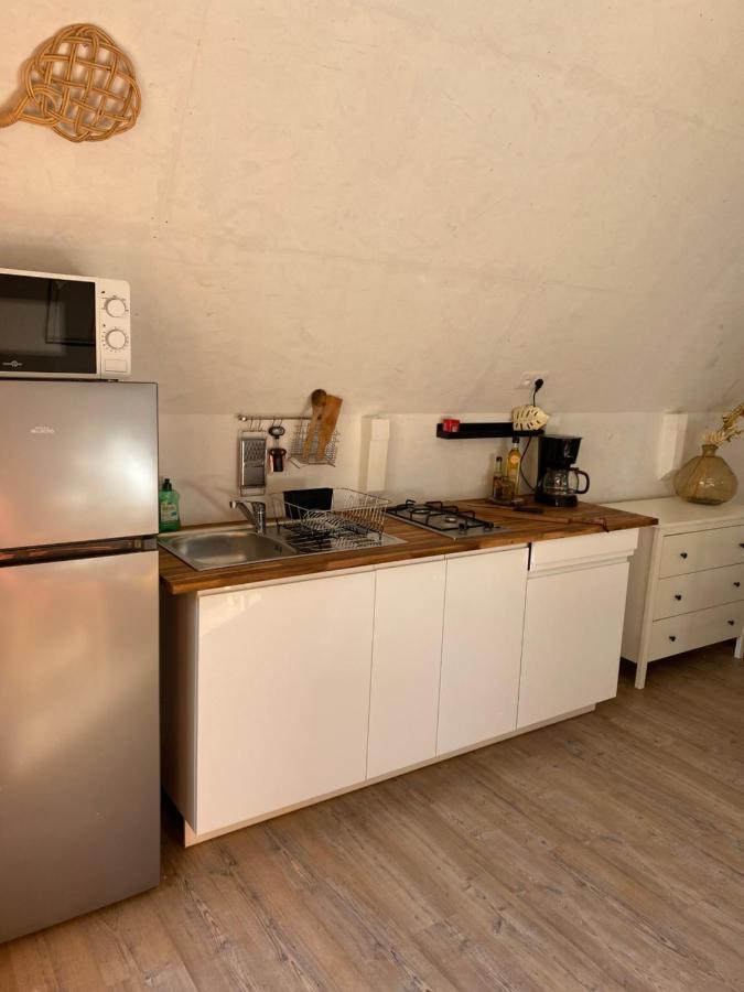 Camping La Peiriere Tuchan 外观 照片
