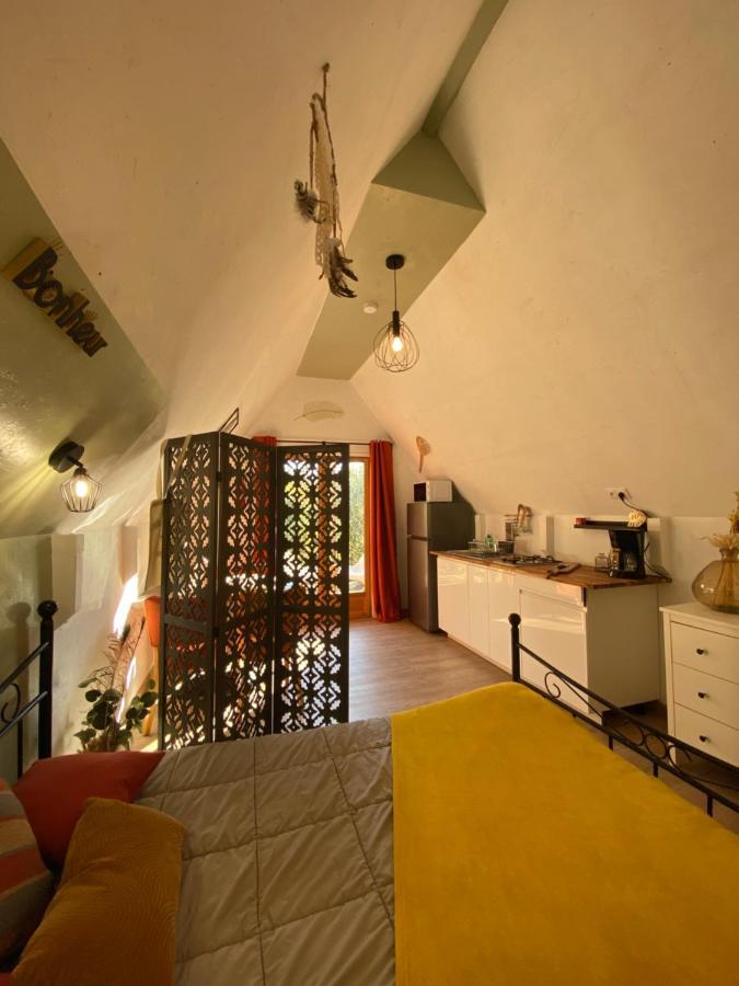 Camping La Peiriere Tuchan 外观 照片