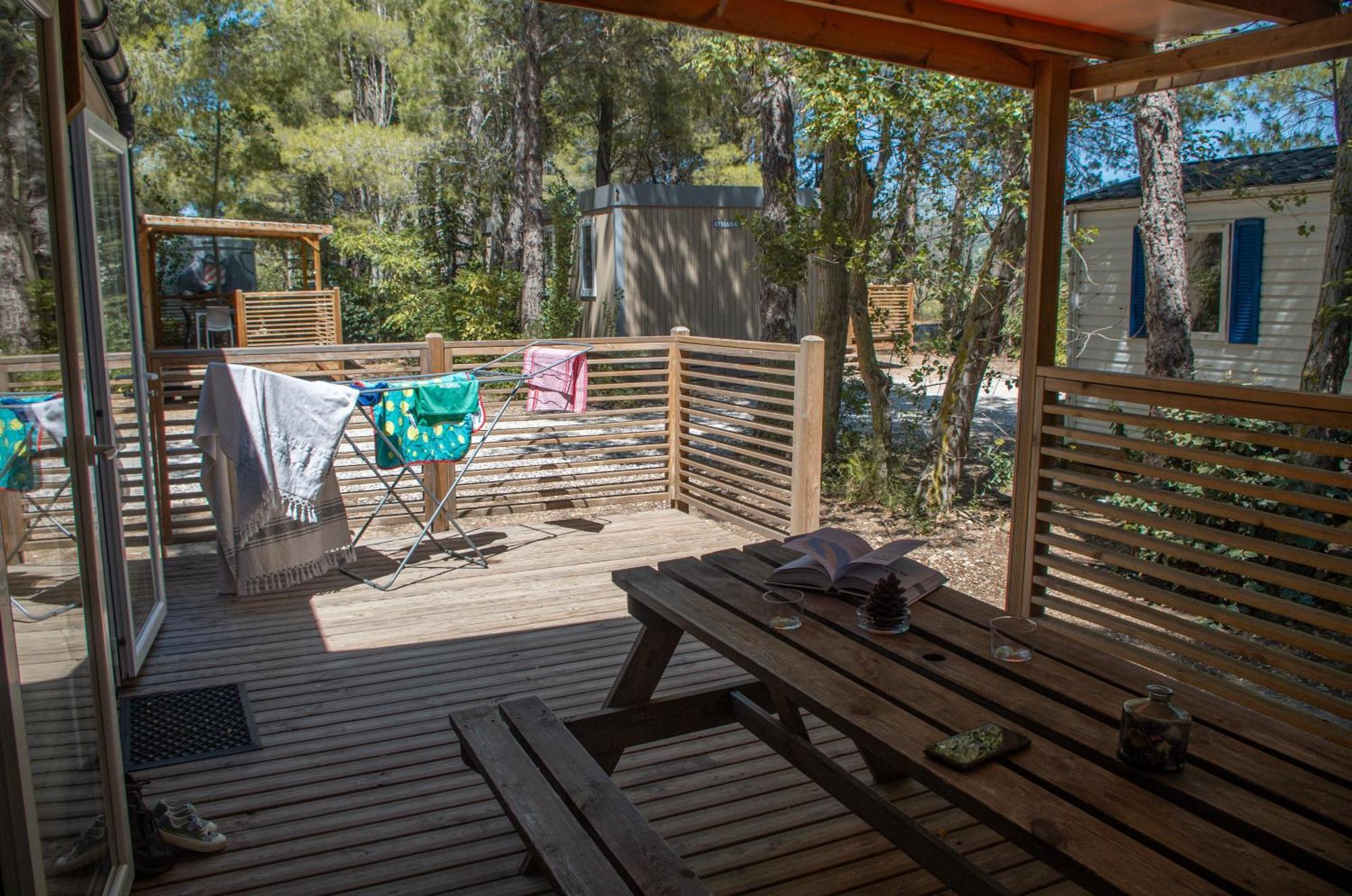Camping La Peiriere Tuchan 外观 照片